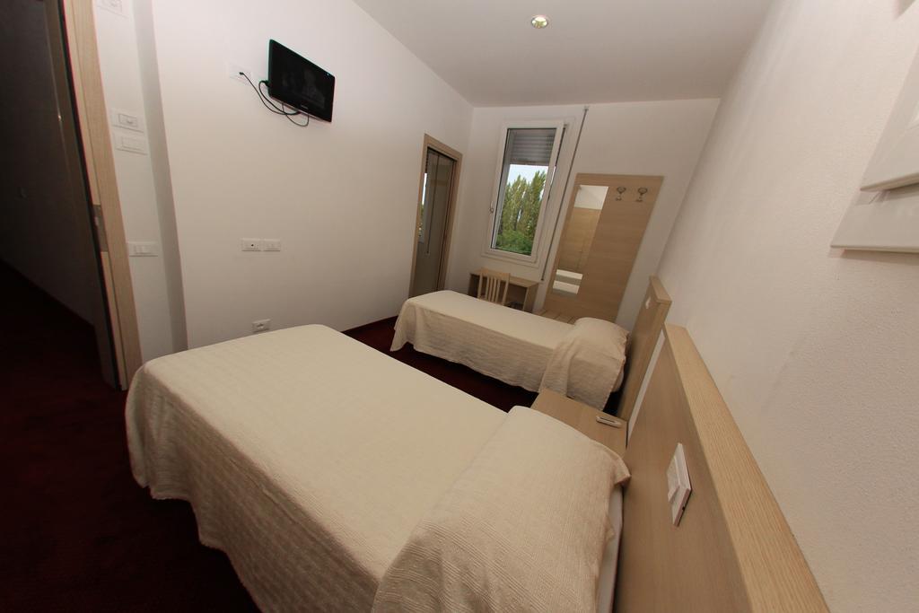 Park Hotel Italia Tezze sul Brenta ห้อง รูปภาพ